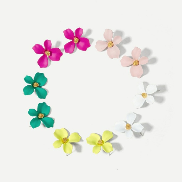 Bright Pink & Gold Flower Studs - Picture 4 of 7